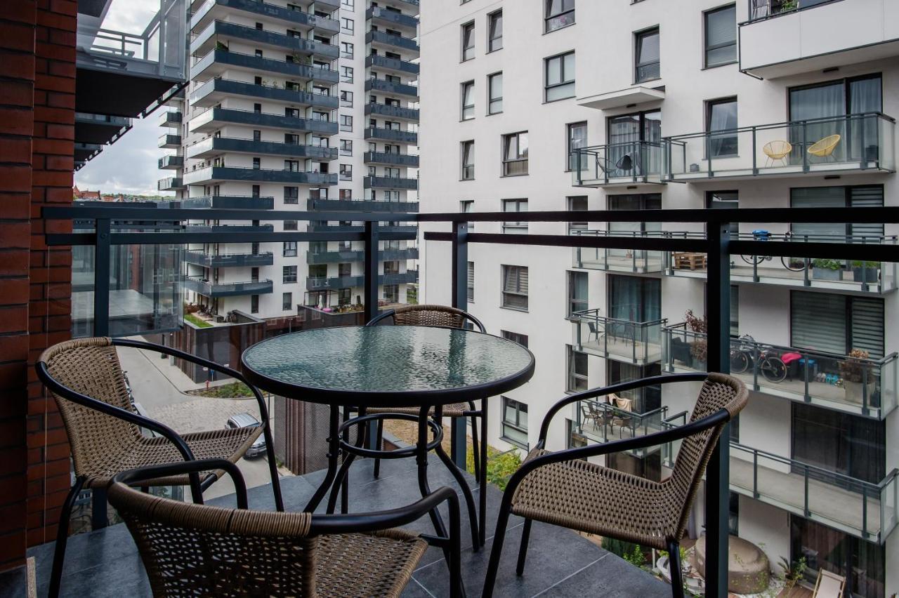 Shipyard Gdansk Apartment - Free Private Parking Luaran gambar